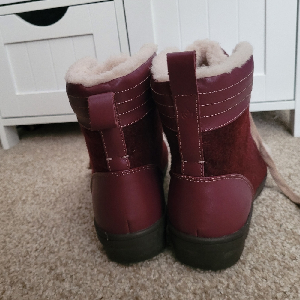 Women's Spenco Burgundy Boots with Fur Details, Size 7.5 - Picture 7 of 9